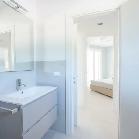 Les Maisons Apartment