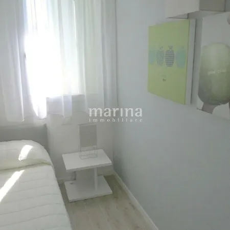 Les Maisons Apartment